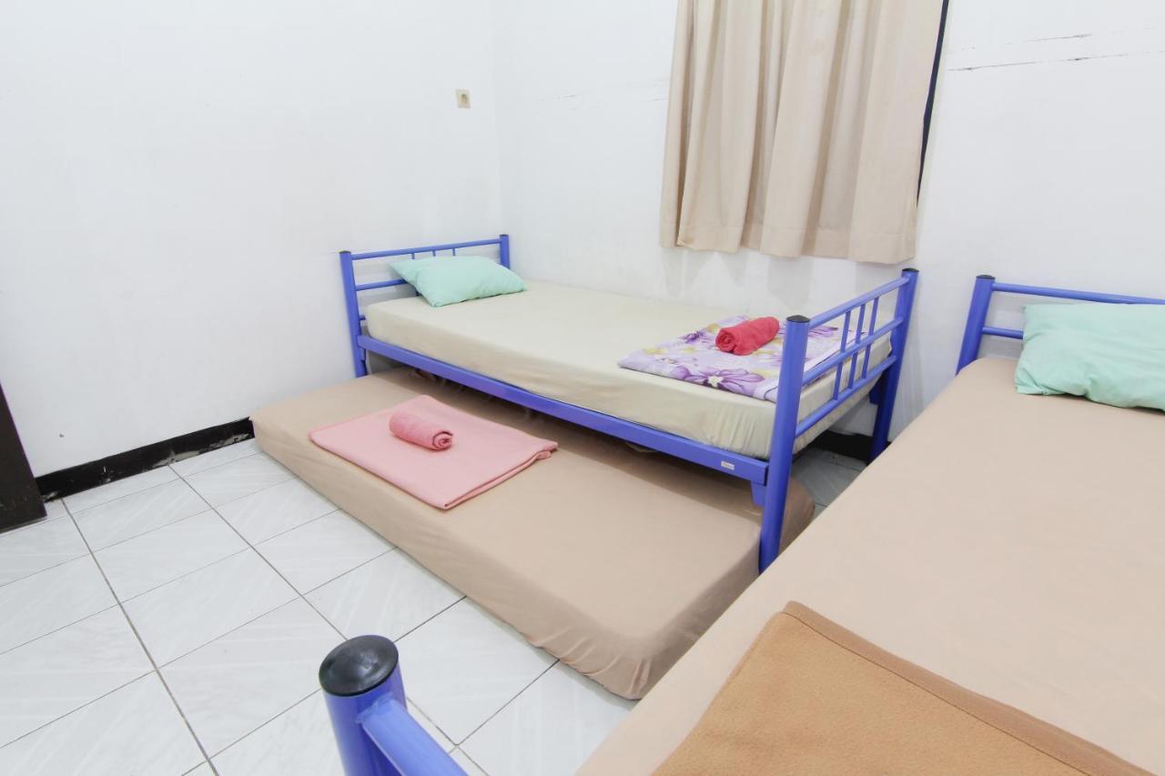 Arjuna Hostel Semarang Luaran gambar