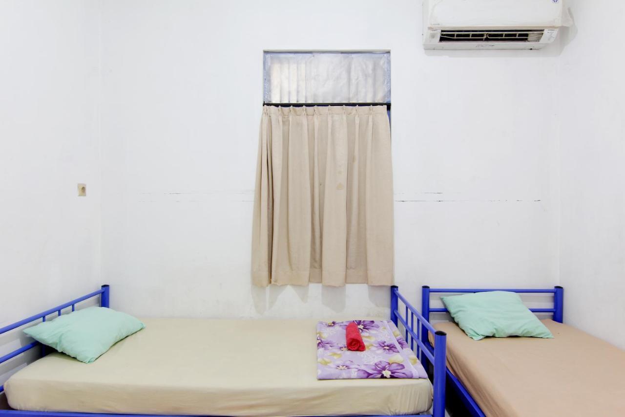 Arjuna Hostel Semarang Luaran gambar