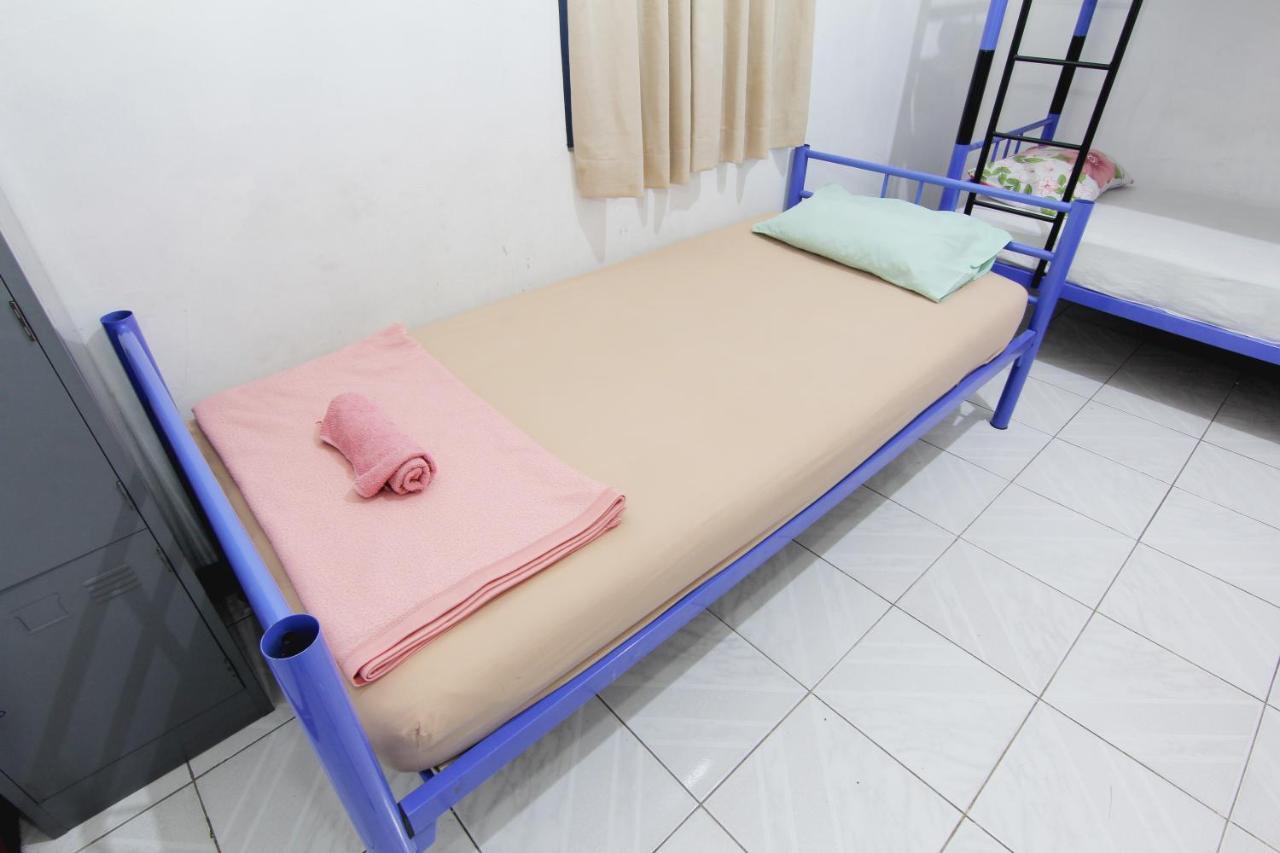 Arjuna Hostel Semarang Luaran gambar